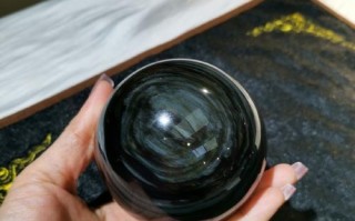 《小人生病了游戏攻略》（游戏中小人生病的解决方法及技巧）