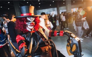 小丑出装攻略（挑战你的笑容极限！打造无敌小丑的必备装备和技巧）