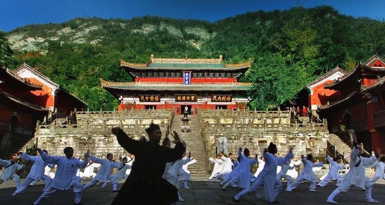以武当太极出装铭文攻略（武当太极铭文搭配及技巧分享）-第3张图片-游戏玩法大全_