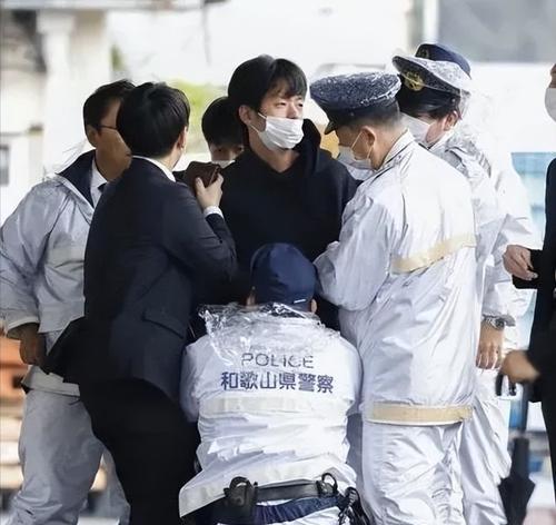 火枪三号位出装攻略视频——发现全新输出方式（掌握技巧，迅速提升战力，让你成为火枪大师）-第2张图片-游戏玩法大全_